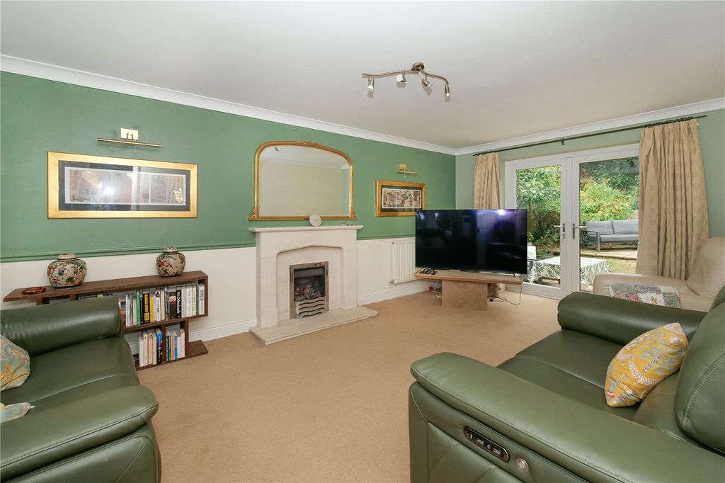 Property photo 3 of 20 Picture No. 10