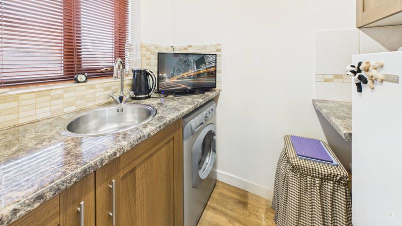 Property photo 2 of 14 Photo 18