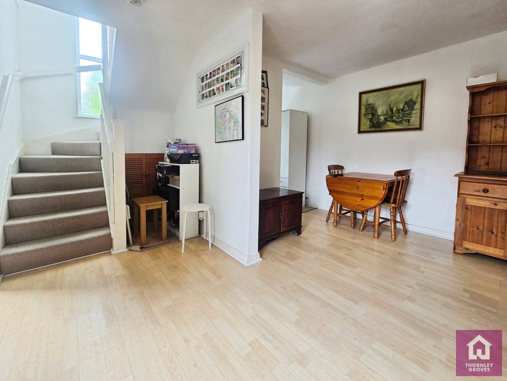Property photo 2 of 13 Picture No. 14