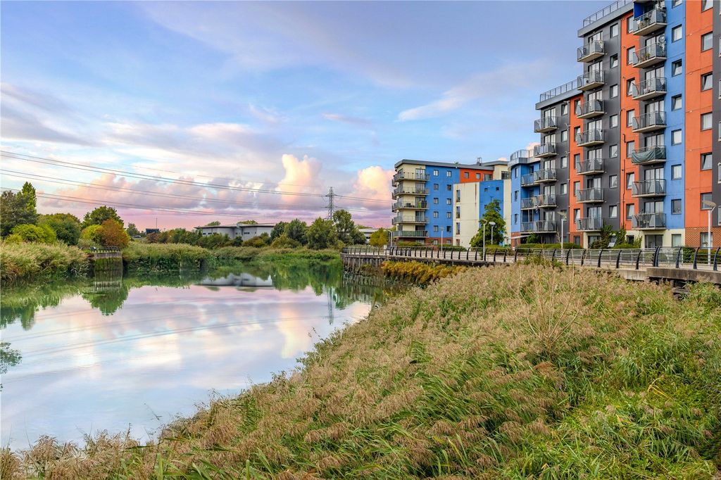 Property photo 1 of 12 Picture No. 27