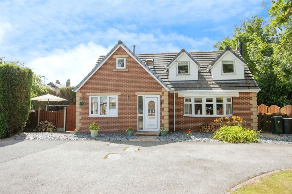 Property photo 1 of 16