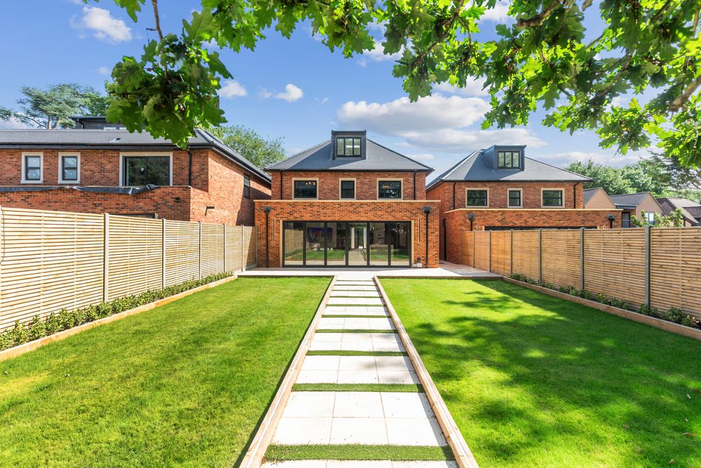 Additional image 22 of 5 bed detached house for salePipers Pipers Green Lane, Edgware HA8