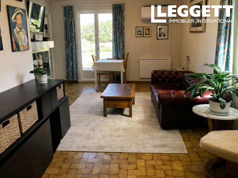 Property photo 3 of 10