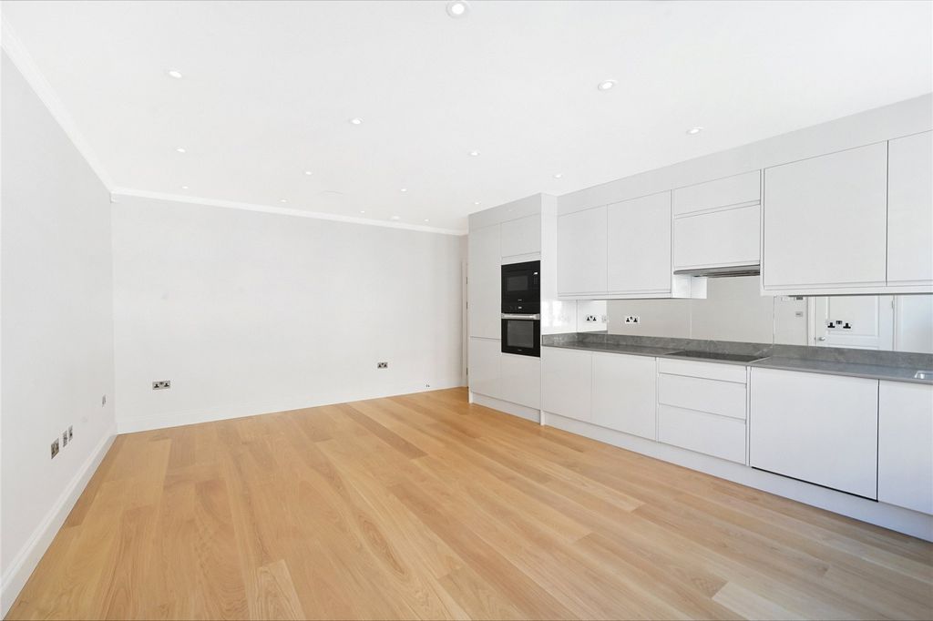 Property photo 1 of 8 Picture No. 02