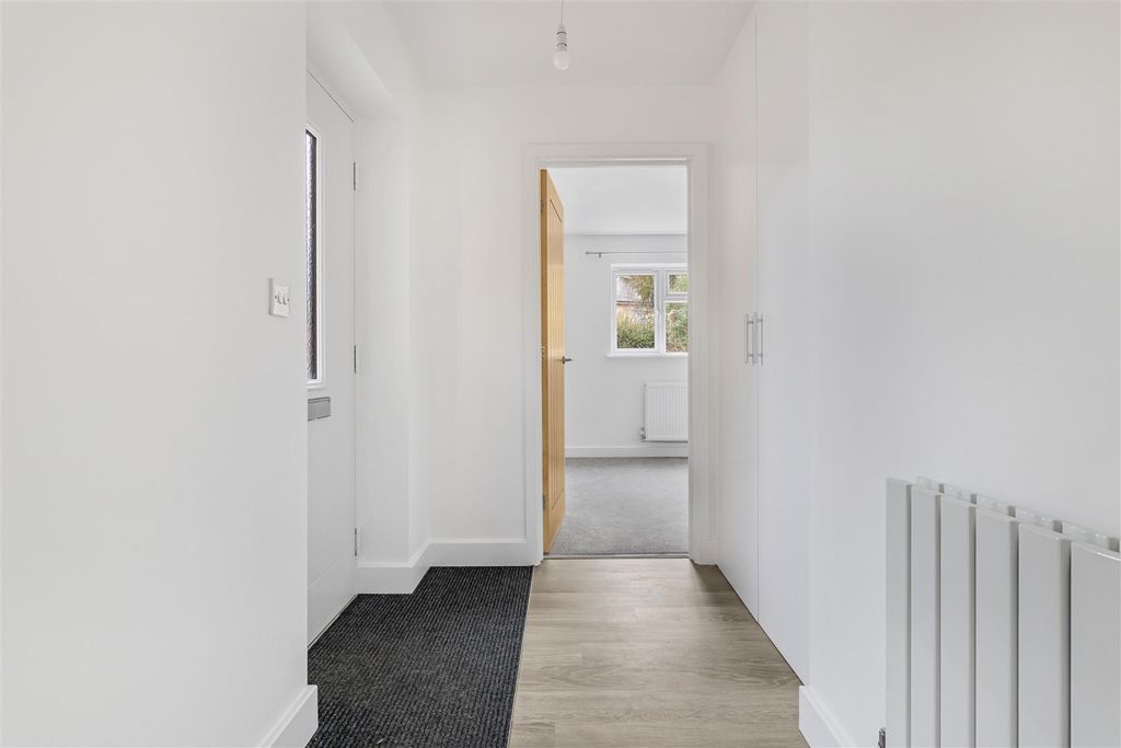 Property photo 3 of 20 17_70651.Jpg