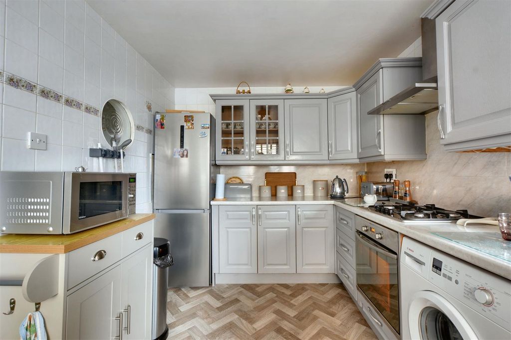 Property photo 2 of 28 Kitchen_1.Jpeg