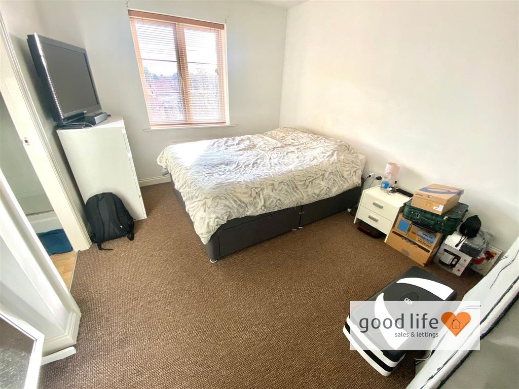 Property photo 1 of 9 20241126_113023648_Ios38Aylesford.Jpg