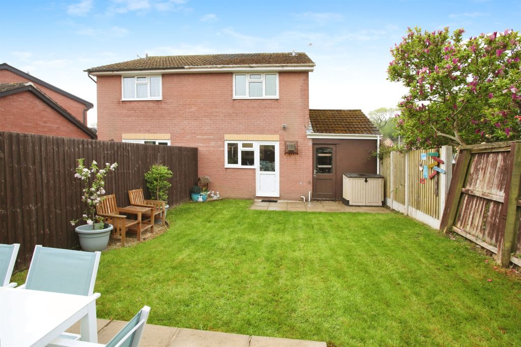 Property photo 3 of 17