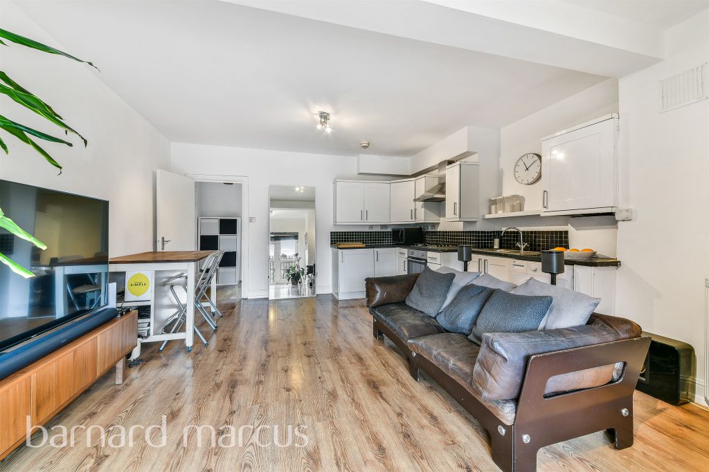 Property photo 3 of 9