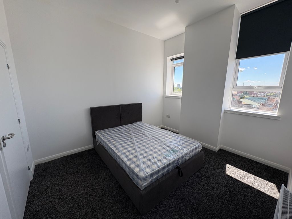Property photo 3 of 6