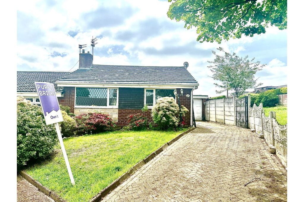Property photo 2 of 16 The Property