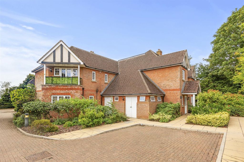 Property photo 1 of 11 4.Jpg