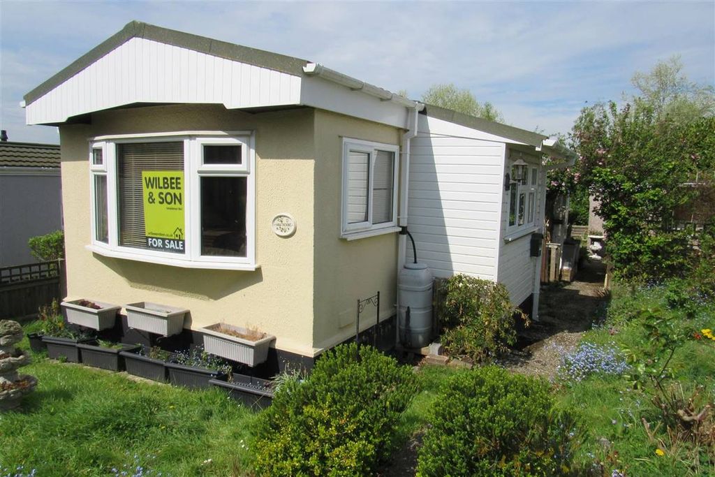 Property photo 1 of 16