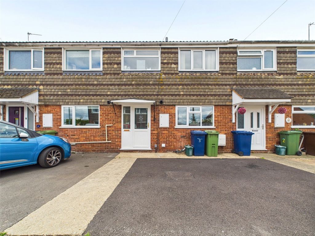 Property photo 2 of 12 Picture No. 13
