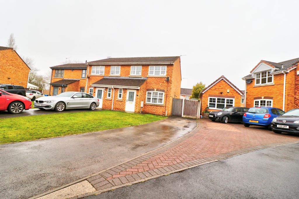 Property photo 1 of 25 Img_7002