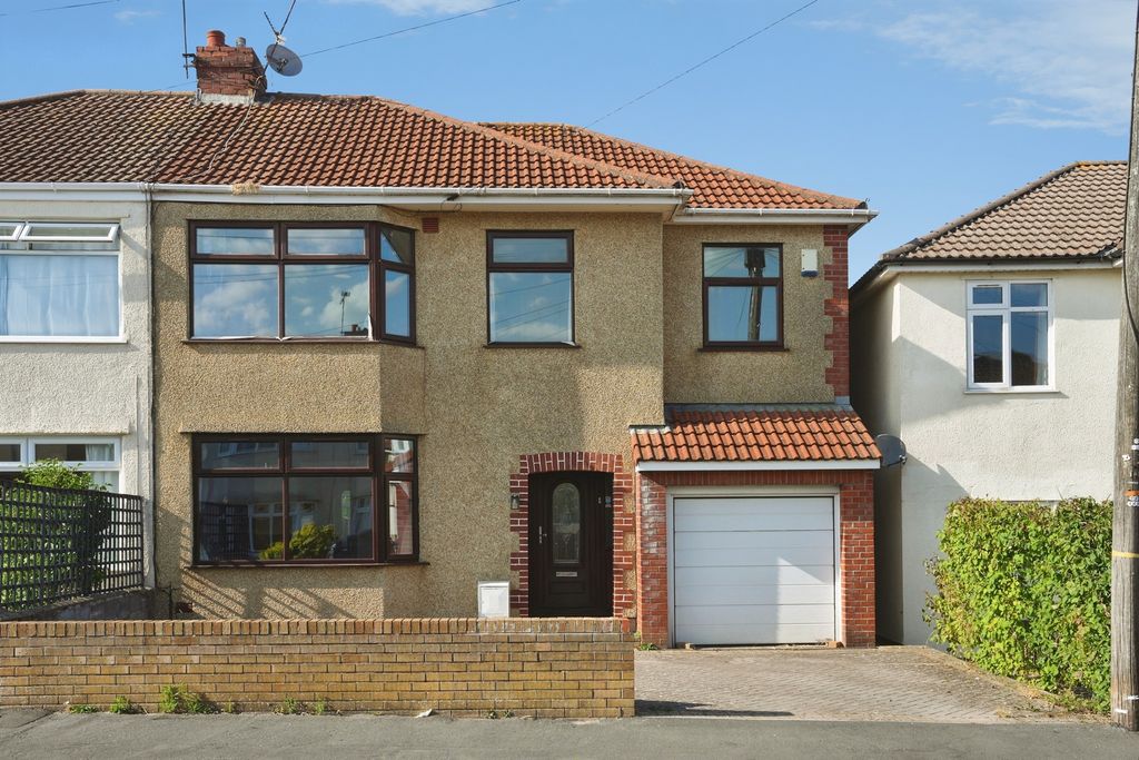 Property photo 1 of 24