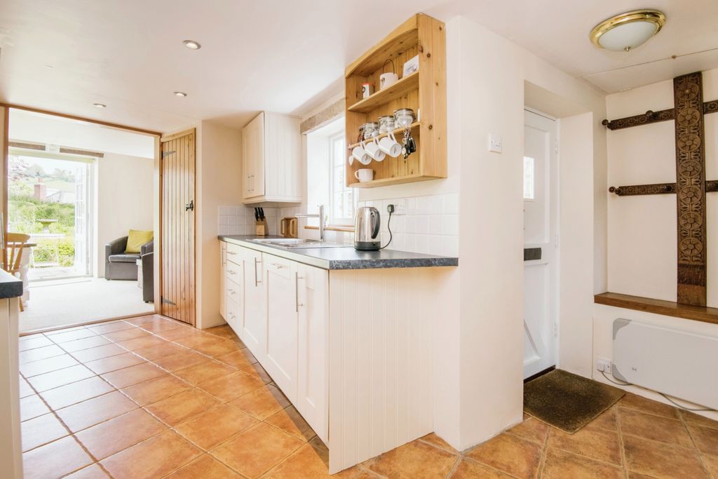 Property photo 3 of 15 Photography