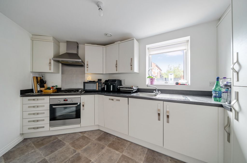 Property photo 2 of 12 1510507-5-6A8479E...