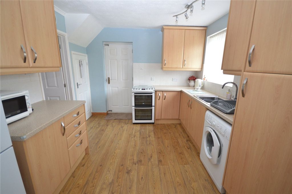 Property photo 3 of 12 Picture No. 03