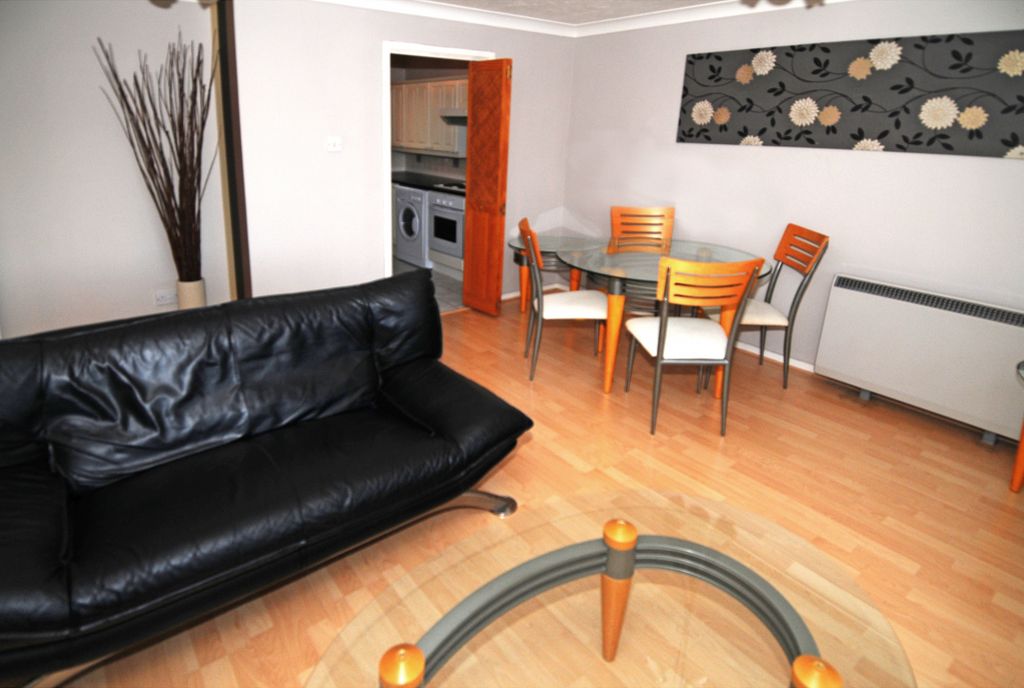 Property photo 3 of 5 Gallery