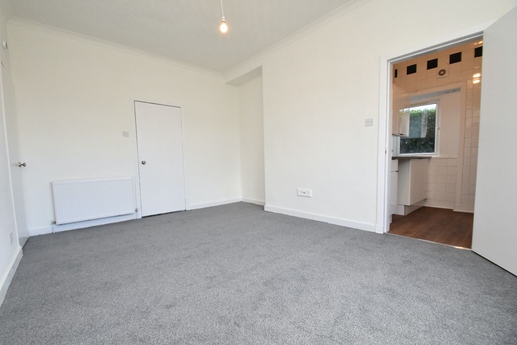 Property photo 3 of 20 5904514