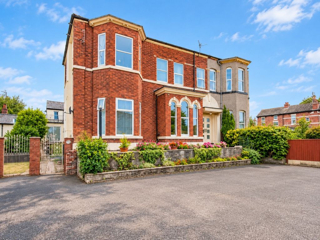 Property photo 1 of 15 4845750