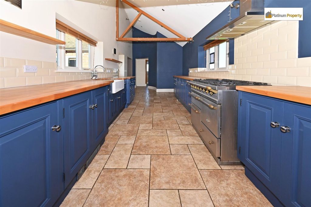 Property photo 3 of 44 Rhm_0181.Jpg