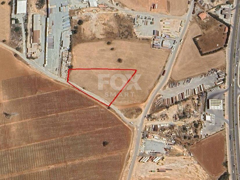 Property photo 1 of 1 Commercial Land For Sale In Ypsonas