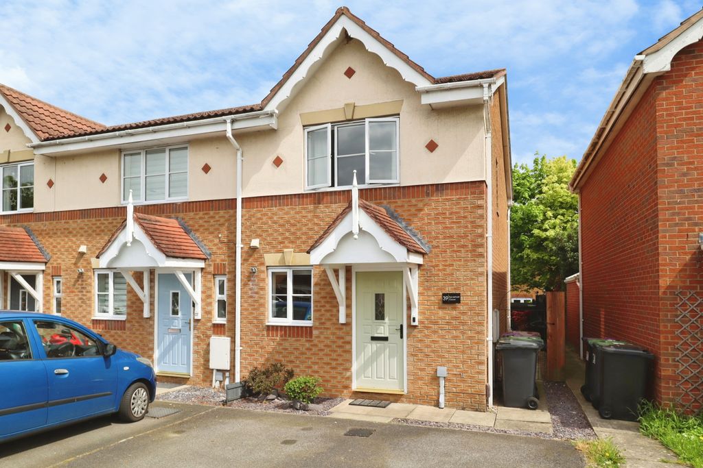 Property photo 1 of 11