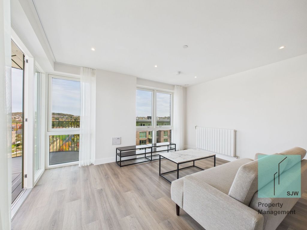 Property photo 2 of 10