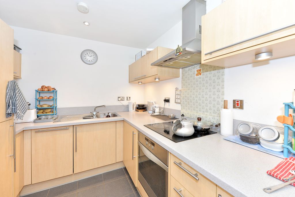 Property photo 2 of 8