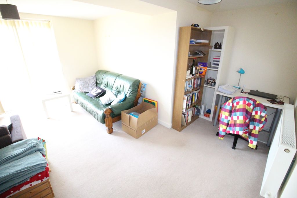 Property photo 3 of 8 Living Room