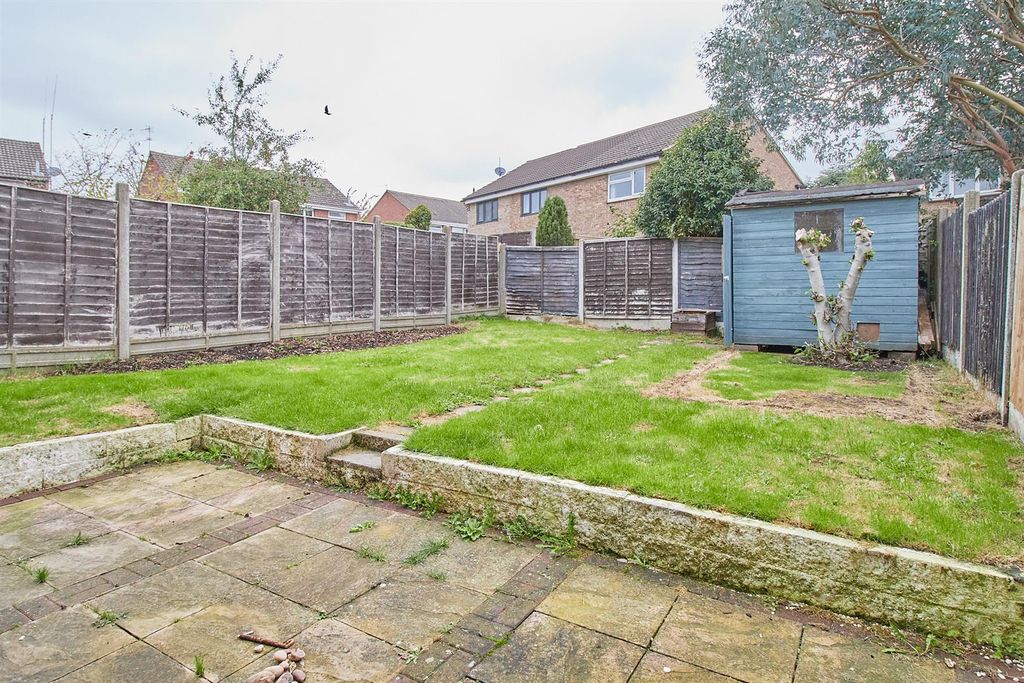 Property photo 3 of 11
