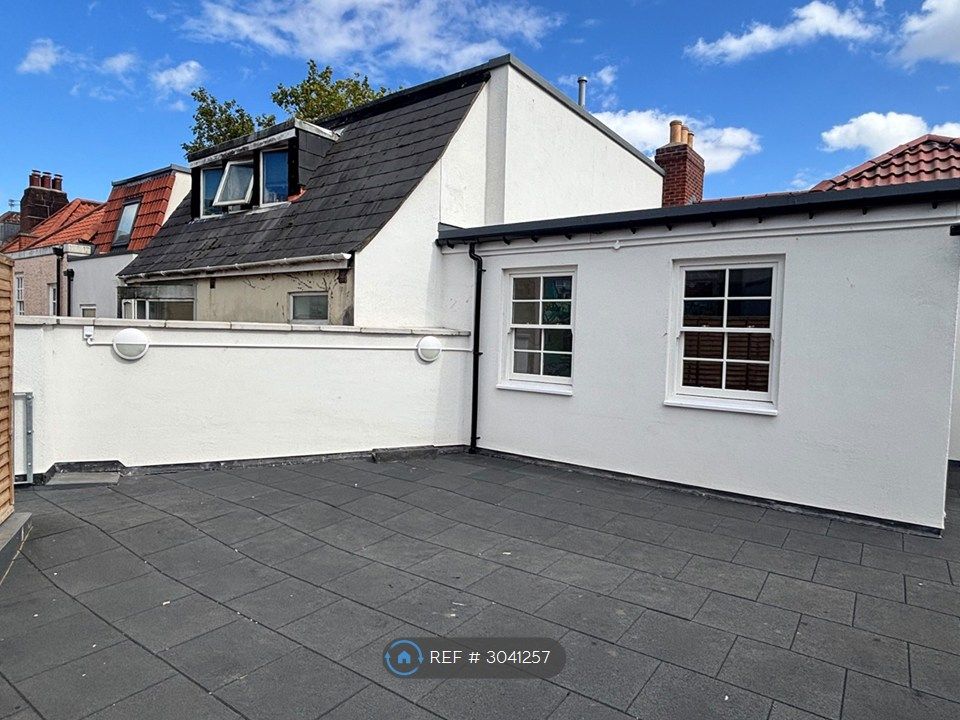 Property photo 3 of 9 Private Large Outside Terrace