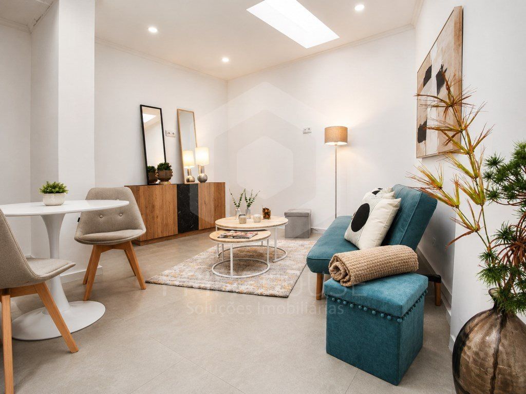 Property photo 1 of 10 3-Bedroom Apartment In S. Domingos De Benfica