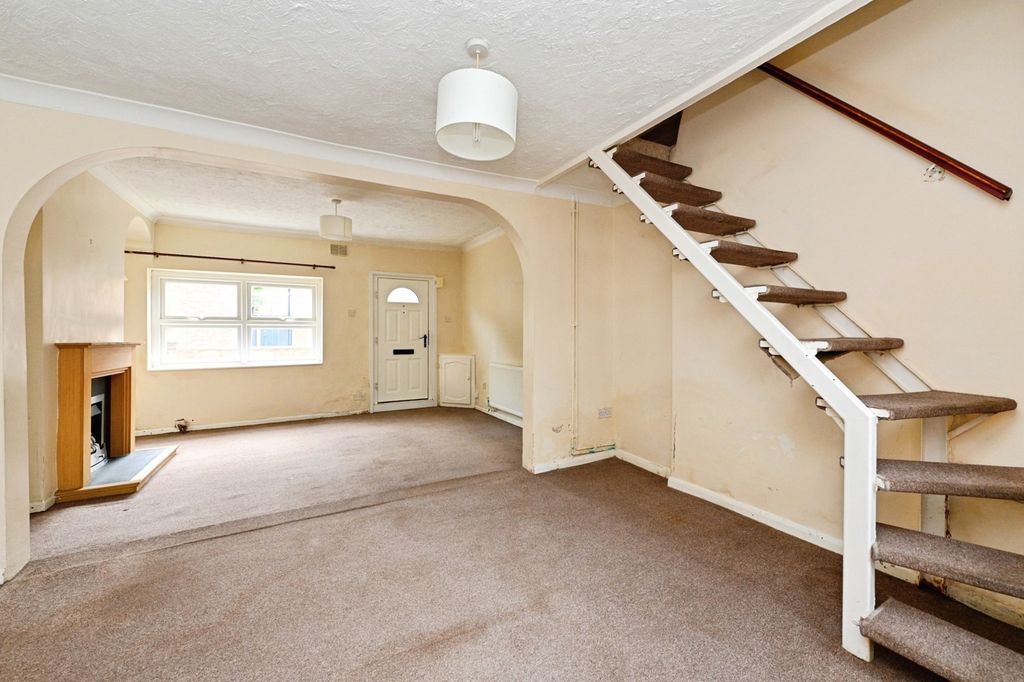 Property photo 2 of 14 Pbox-Img.Jpg