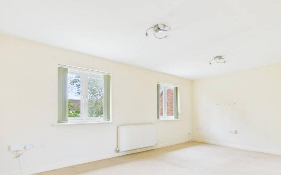 Property photo 2 of 7