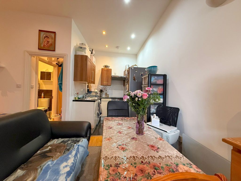 Property photo 3 of 4