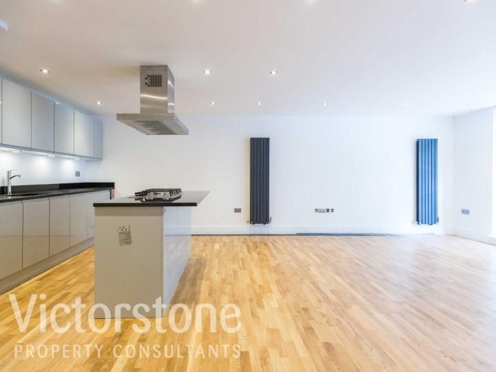 Property photo 3 of 7 1934605