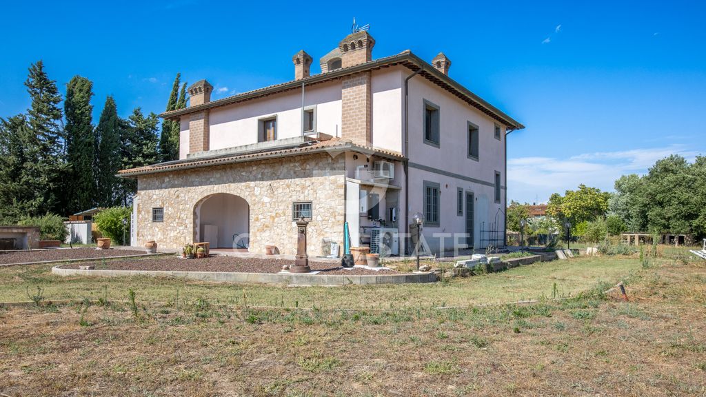 Property photo 3 of 21 Exteriors