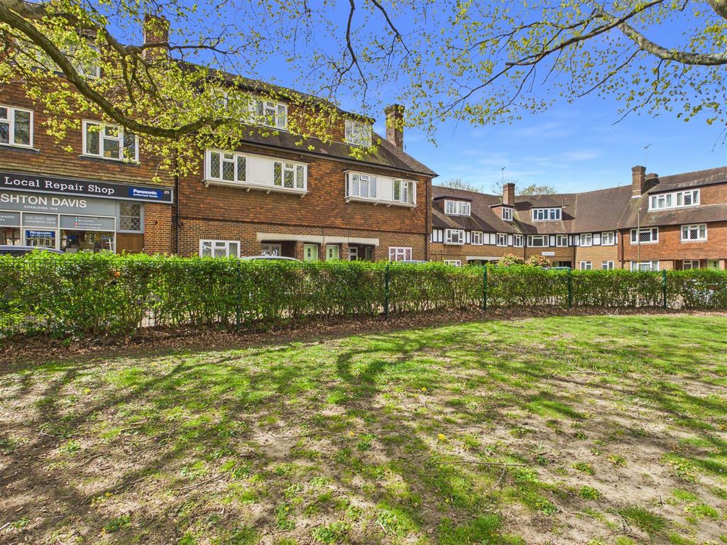 Property photo 1 of 16