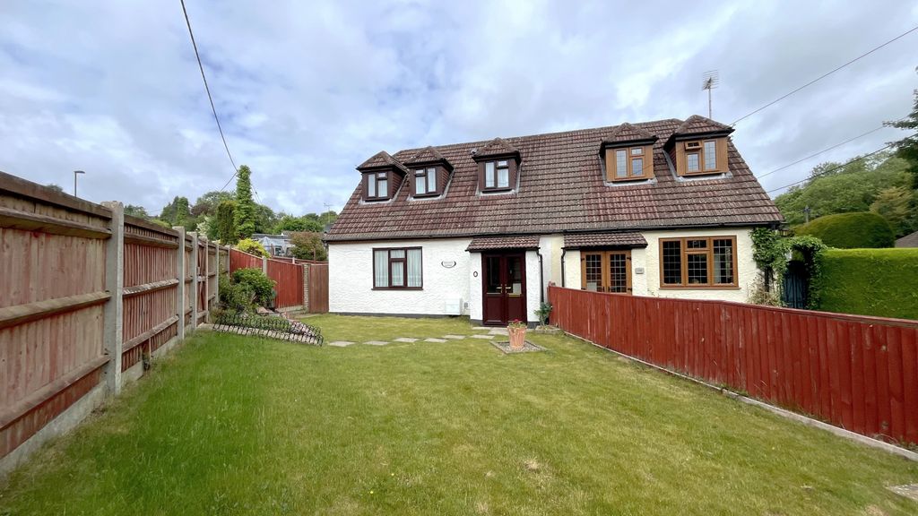 Property photo 2 of 18