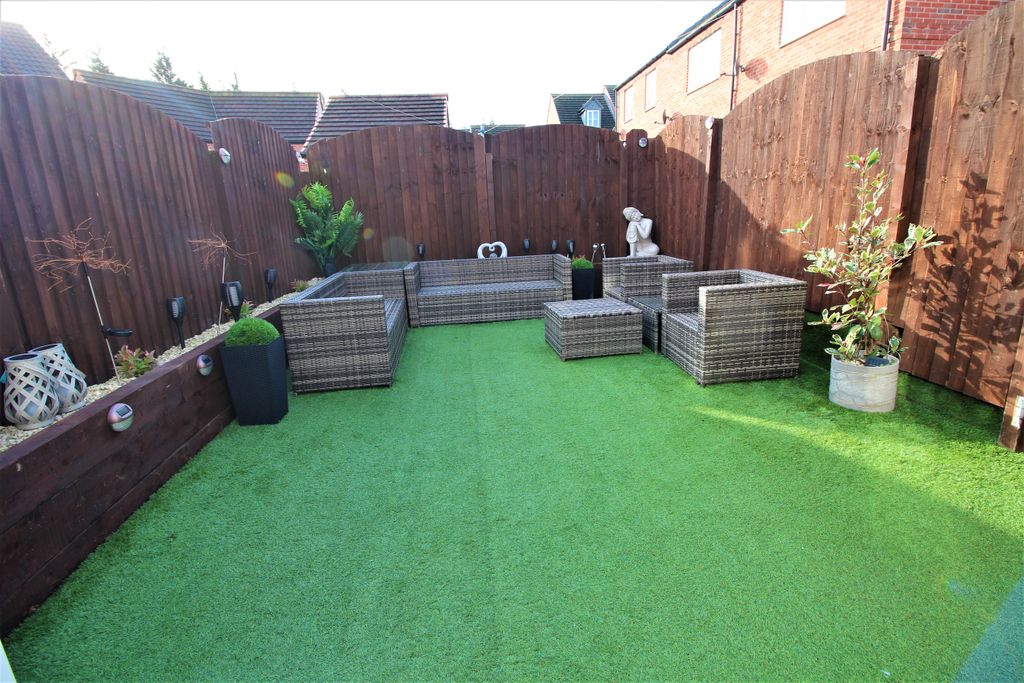 Property photo 3 of 14