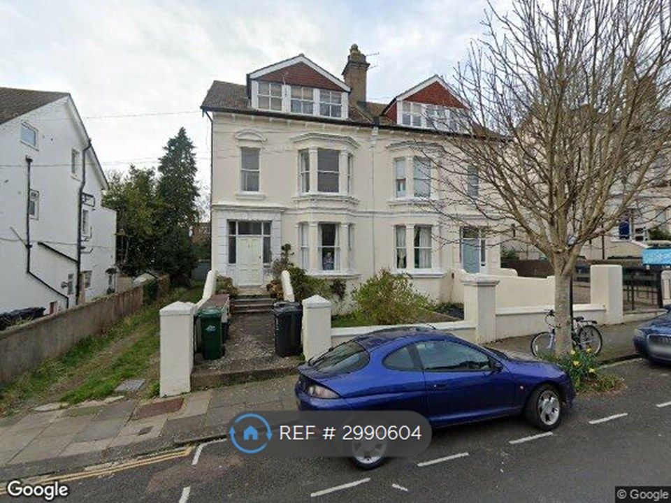Property photo 2 of 6