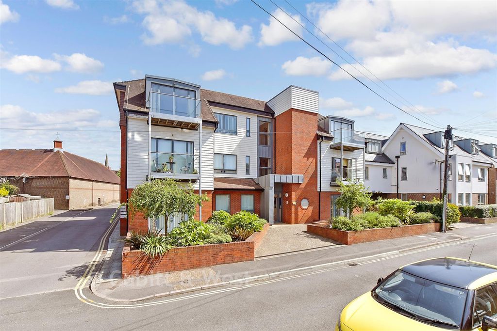 Property photo 1 of 13 External (Brochure)