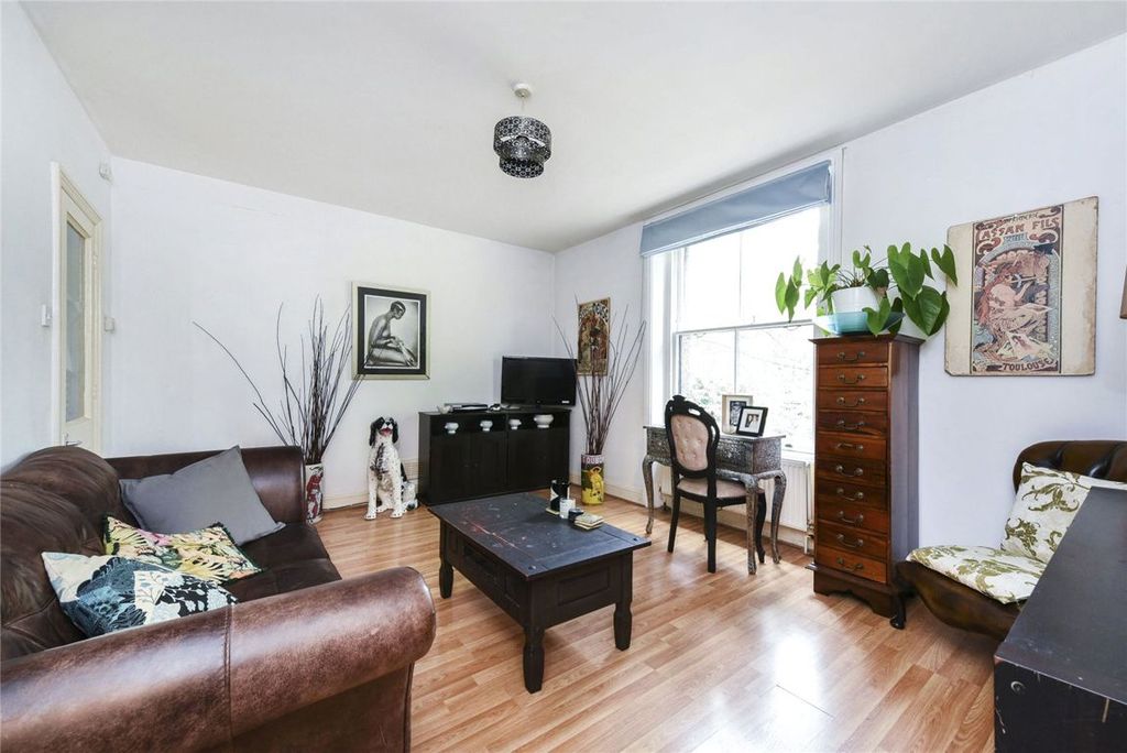 Property photo 3 of 4