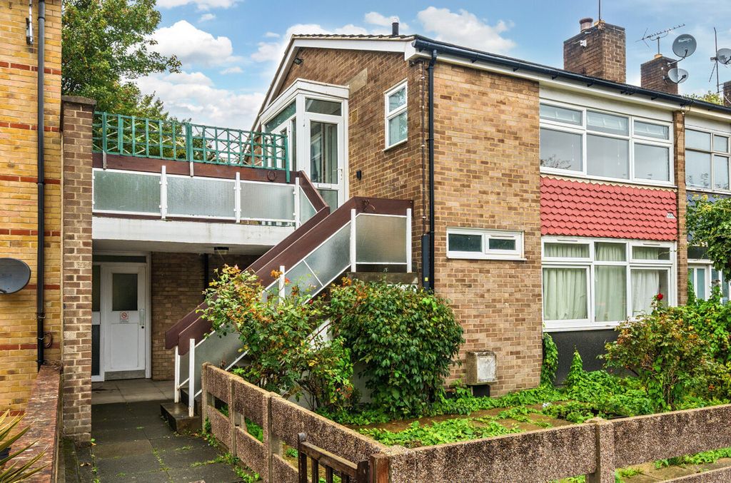 Property photo 1 of 10