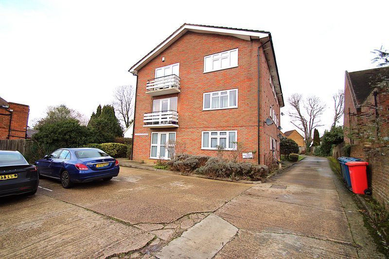 Property photo 1 of 12 Photo 12