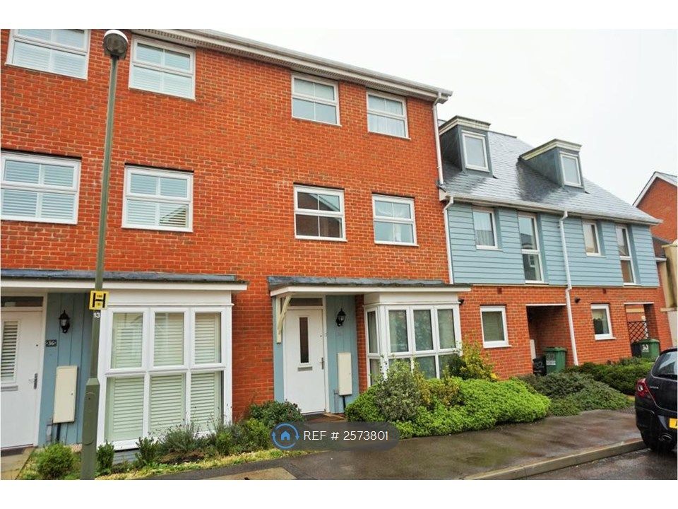 Property photo 1 of 5 Frontage