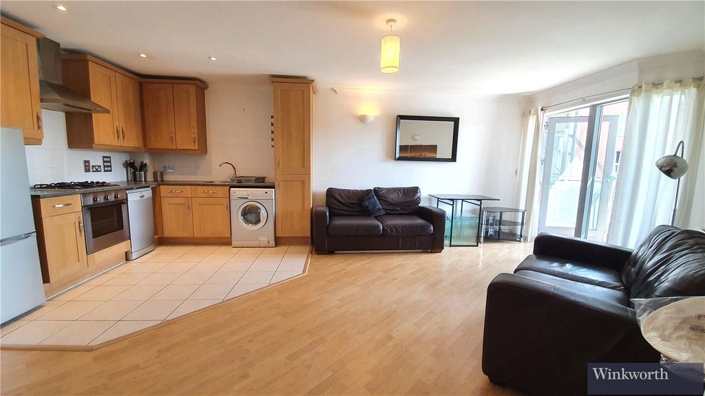Property photo 2 of 7 Picture No. 13
